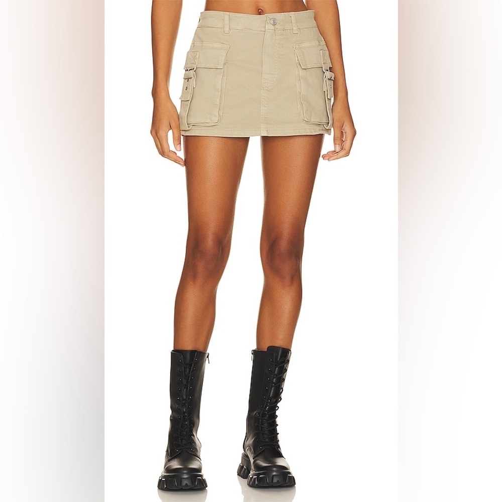 NWOT Free People We The Free Denim Cargo Mini Skort Khaki Morning Oat Size 32 - Picture 2 of 8